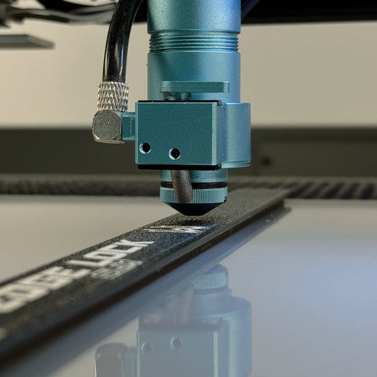 Edge Lock SLIM – Magnetic Hold Down Bars for Laser Engraving